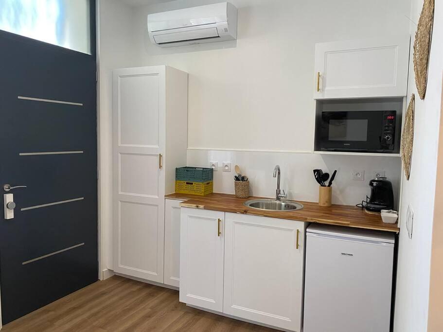 Narbonne : Logement Idealement Situe المظهر الخارجي الصورة